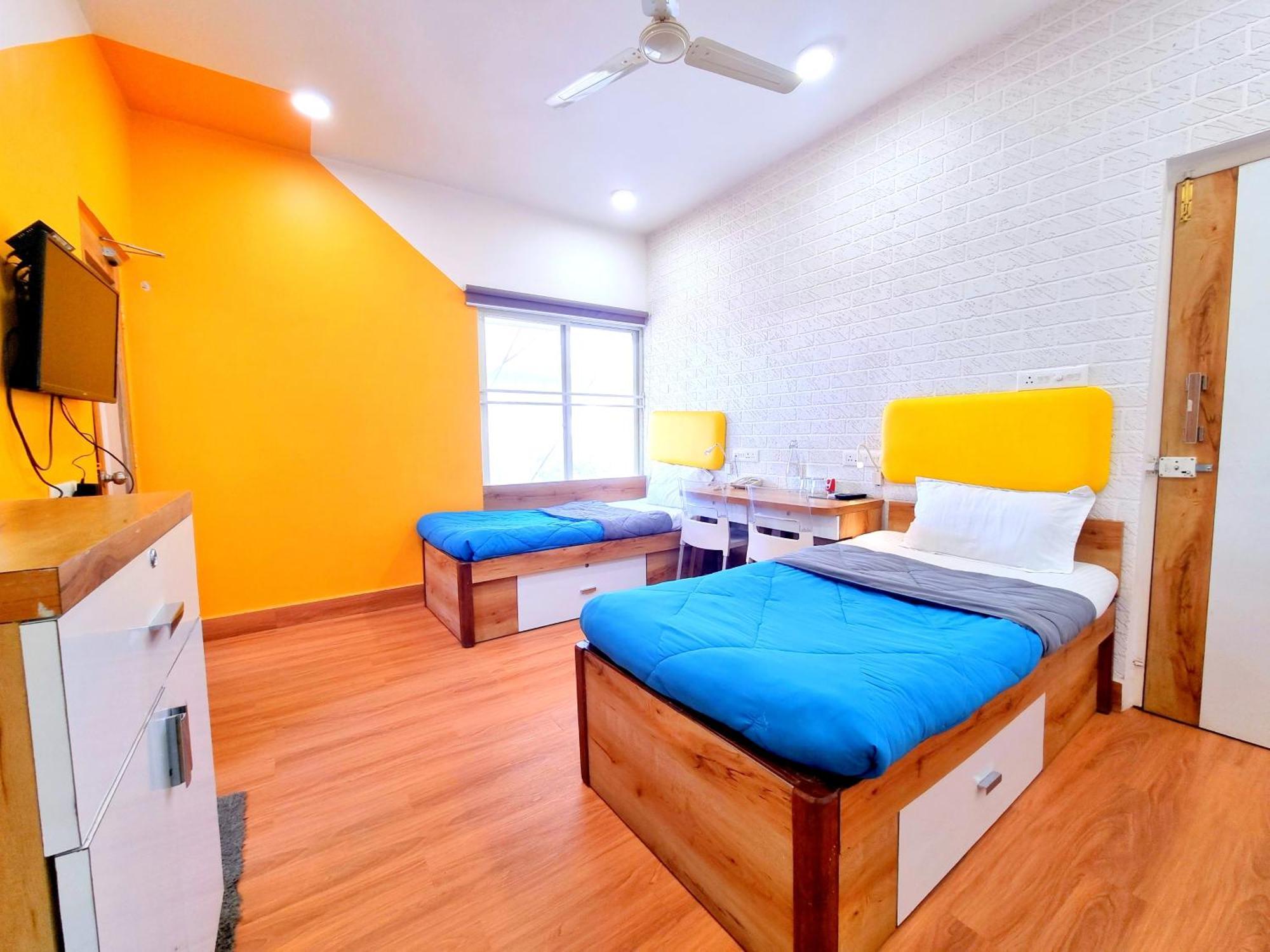 Stay Inn Bhopal Bagian luar foto